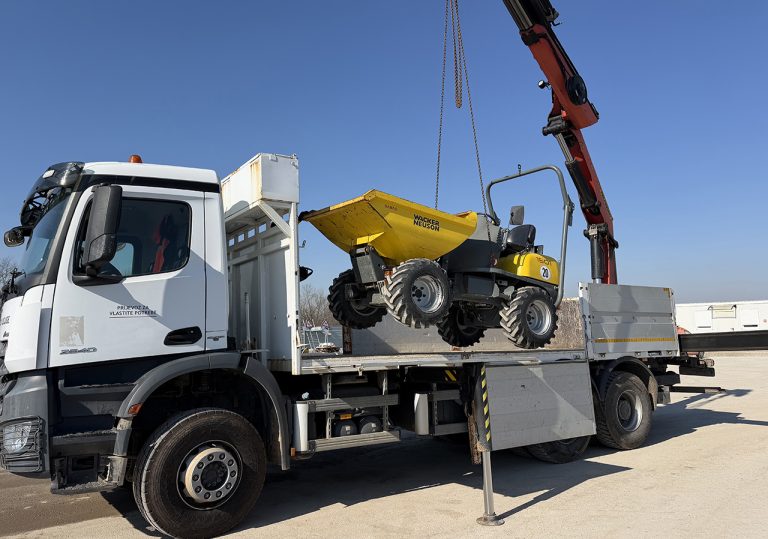 Isporuka dampera WN 1501 iz 2018.g sa 1860 r/h našem kupcu u Novalji