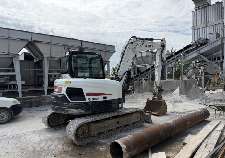 Isporučen Bobcat E85 iz 2019.g. sa 3613 r/h i 4 korpe našem kupcu na sjeveru Hrvatske